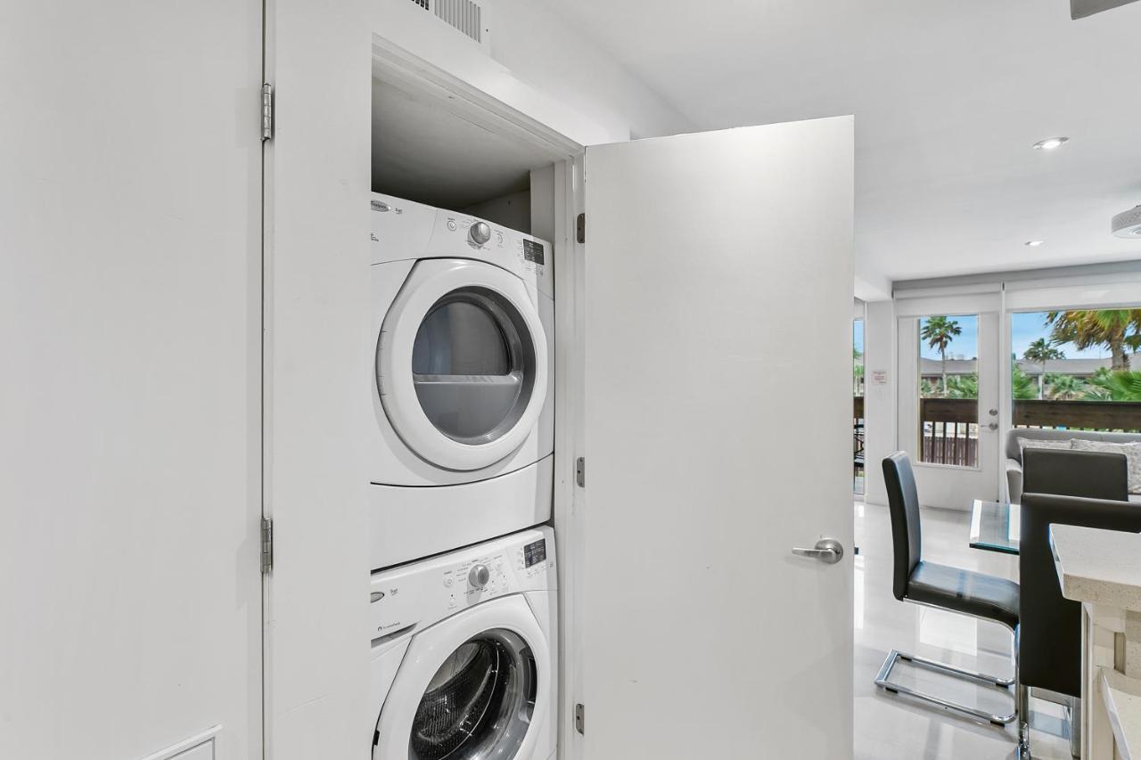 Newly Decorated Condo In Beautiful Beachfront Resort South Padre Island Εξωτερικό φωτογραφία